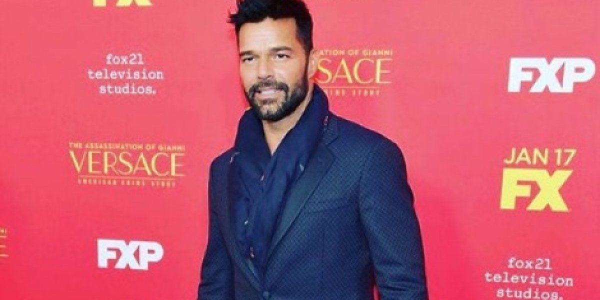 Levanta polémica Ricky Martin por mostrar trasero