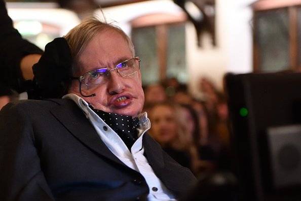 Stephen Hawking (+)