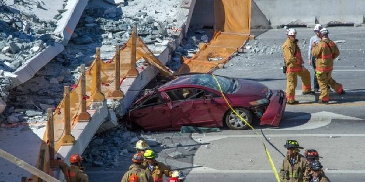 Reportan varios muertos y heridos al caer un puente peatonal en Miami