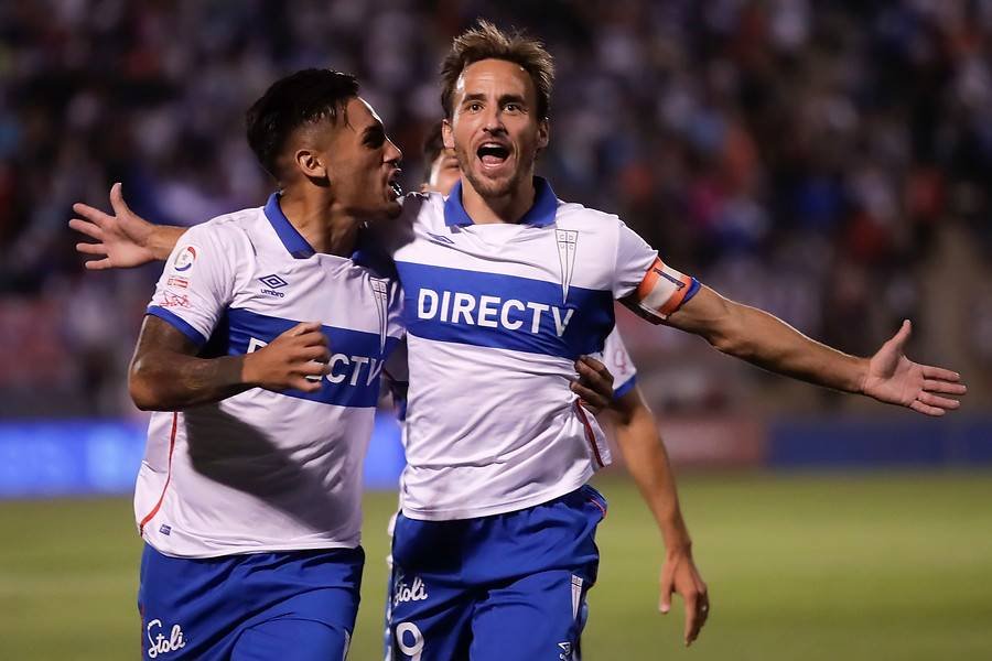 La UC abrió el marcador gracias a Chapita / Imagen: Photosport