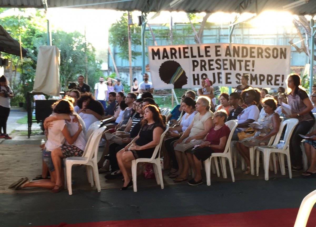 100476029marielle6-ef493204a42feb9264cbd0cb3a427547.jpg