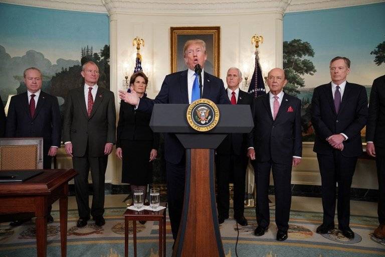 Trump anuncia sanciones comerciales contra China