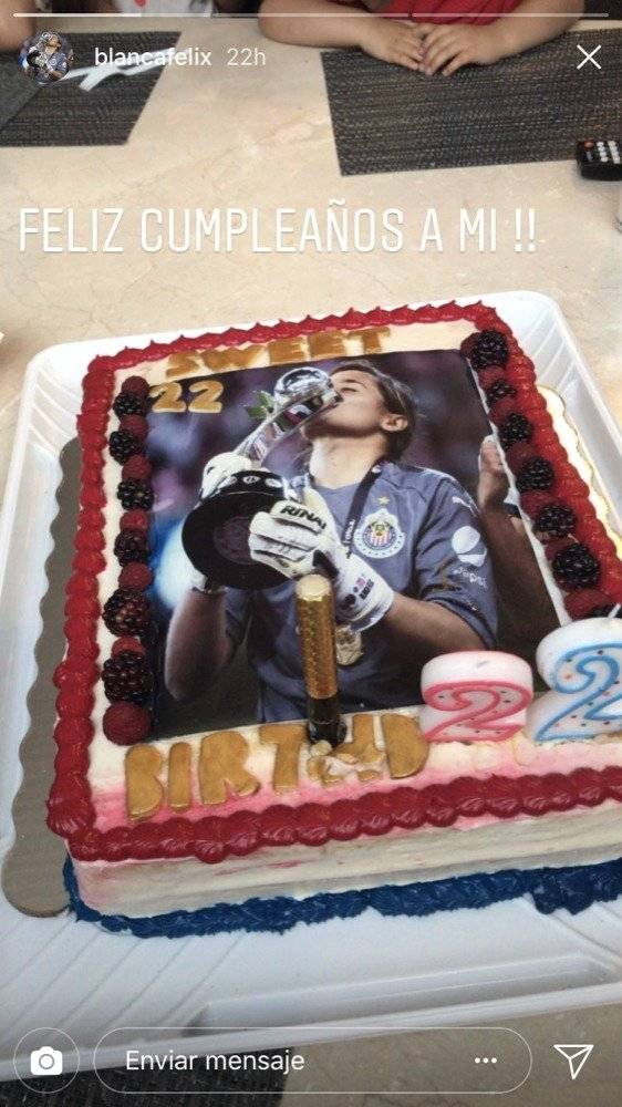Así festejó la portera Blanca Félix su cumpleaños
