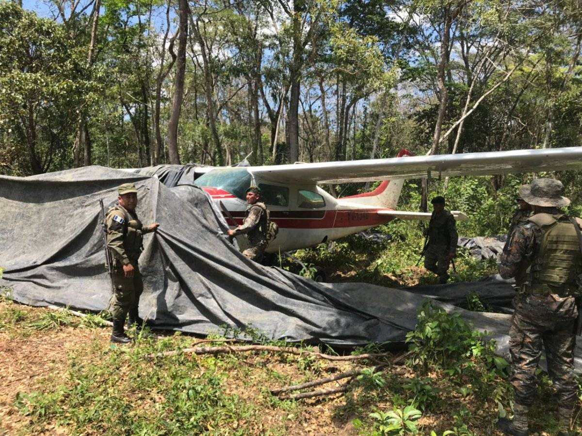 avioneta en La Libertad Peten 24 de marzo de 2018