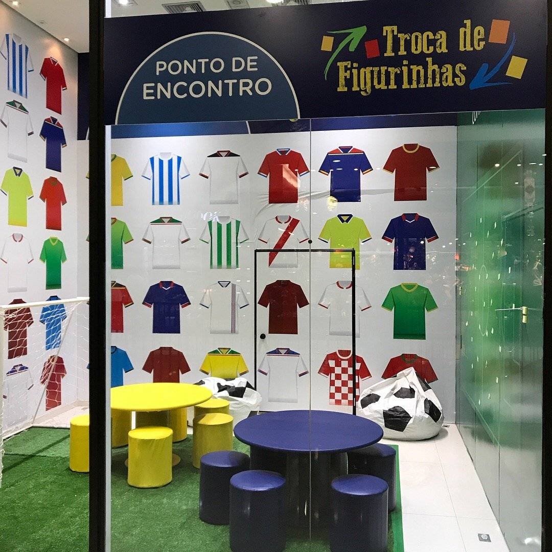 Troca de figurinhas