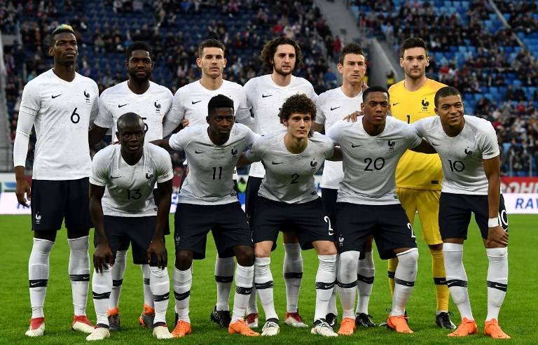La selección francesa antes de un partido