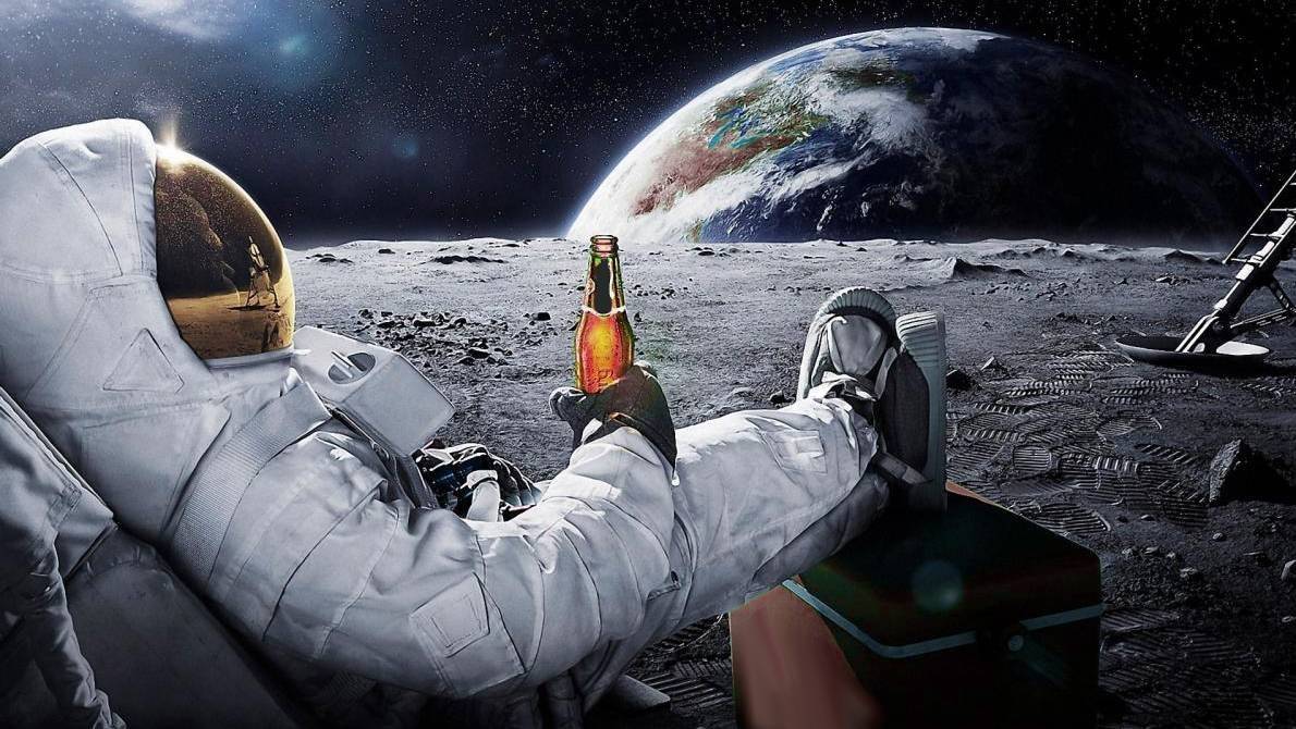 Lanzan un pan de ajo a la orilla del espacio, solo para poder comerlo después