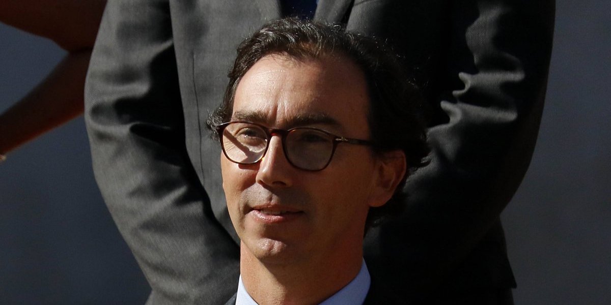 Denuncian conflicto de interés del subsecretario de Educación Raúl Figueroa