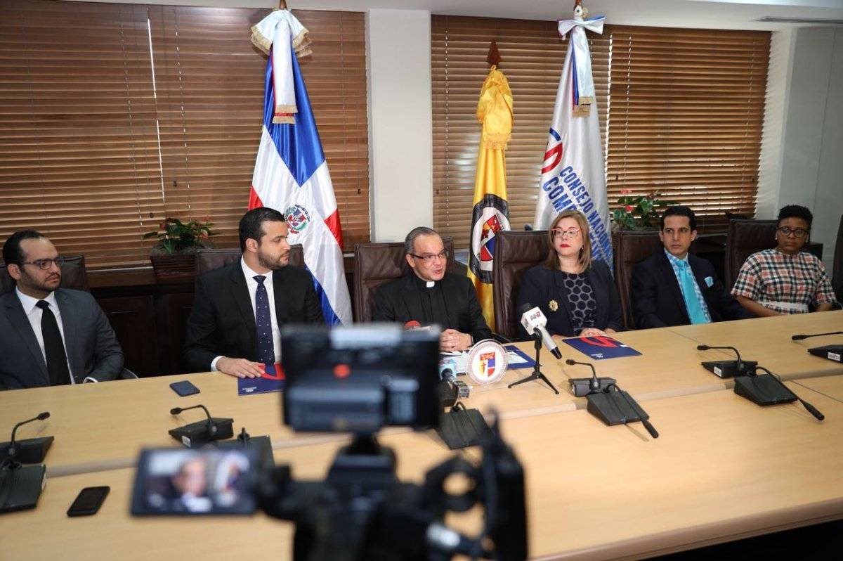 PUCMM, ADRU y COMPETITIVIDAD