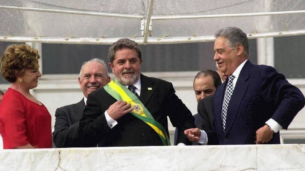 100579001lulaposse03x-e0a3e644fac8dd198554bcb31f9c2688.jpg