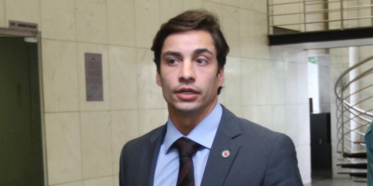 Dono de helicóptero flagrado com cocaína vira diretor da CBF Dono de helicóptero flagrado com cocaína vira diretor da CBF