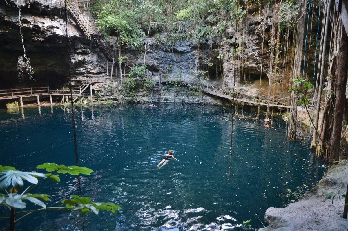 Cenote X-Canché