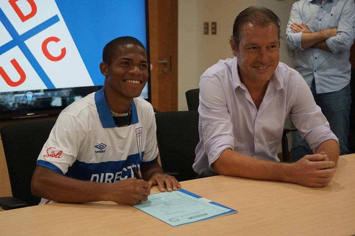 Munder firmó su primer contrato como profesional a fines de 2017 / Foto: cruzados.cl