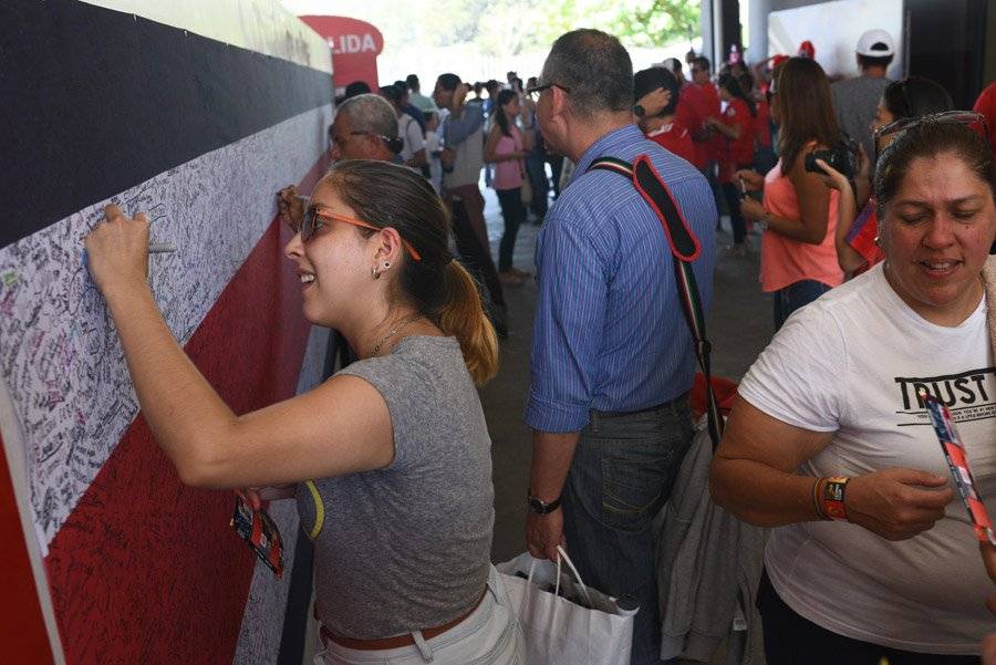 Nacionalismo en el tour de Coca-Cola