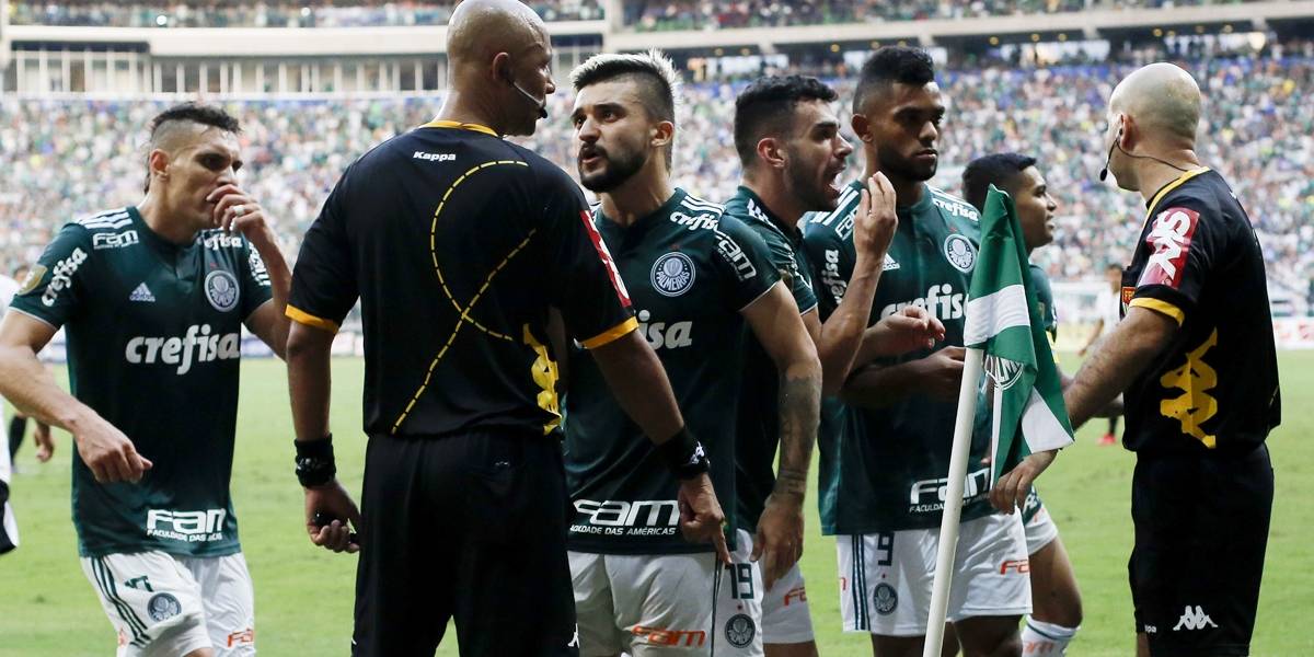 Da página de esportes para a policial: Palmeiras quer inquérito para apurar falso testemunho de árbitros da final do Paulistão