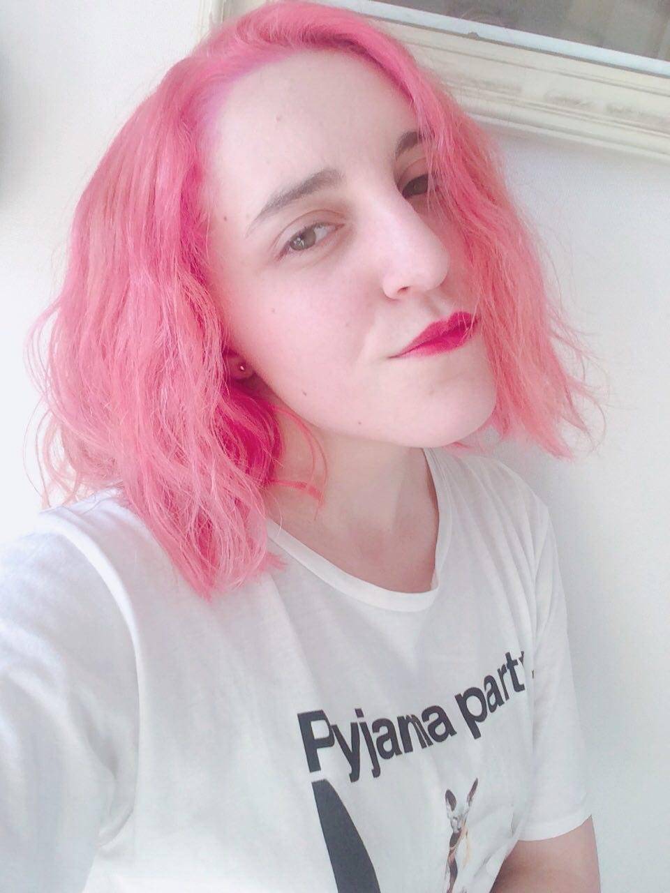 pelo rosado