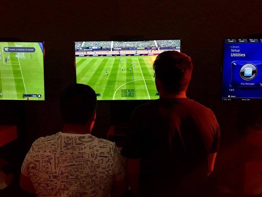 Fotogalería: Afición tapatía disfruta la experiencia de la Copa del Mundo