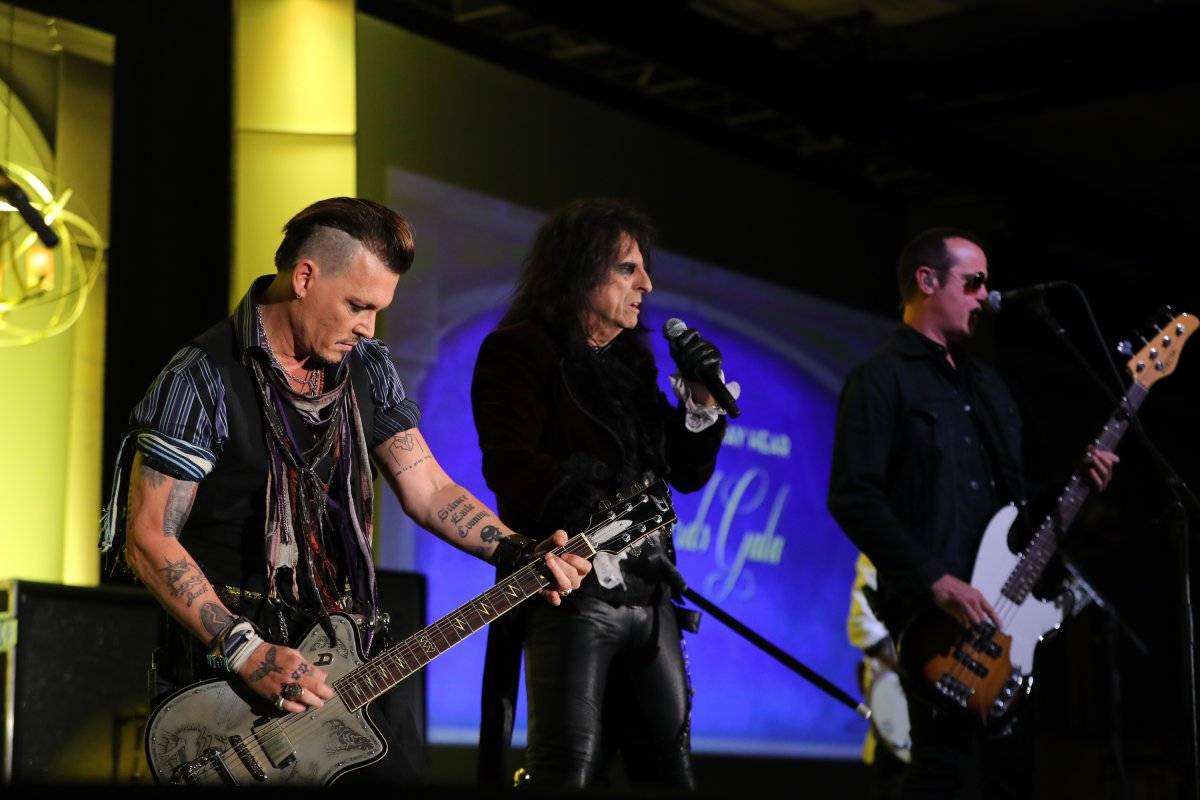 "Hollywood Vampires", banda formada en 2015 por Alice Cooper, Johnny Depp y Joe Perry