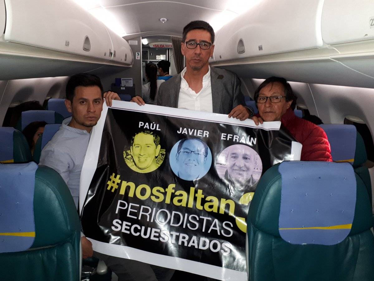 Familiares de periodistas secuestrados viajaron a Lima ante posible reunión Moreno-Santos