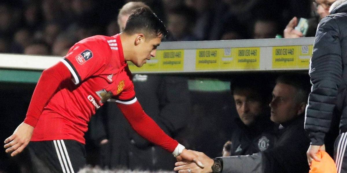 Mourinho se rinde a Alexis