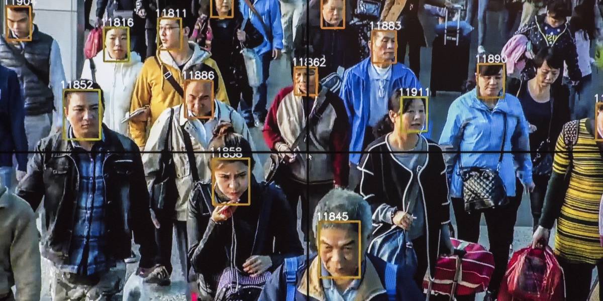 Fue a un concierto y lo arrestaron con reconocimiento facial entre 60 mil personas