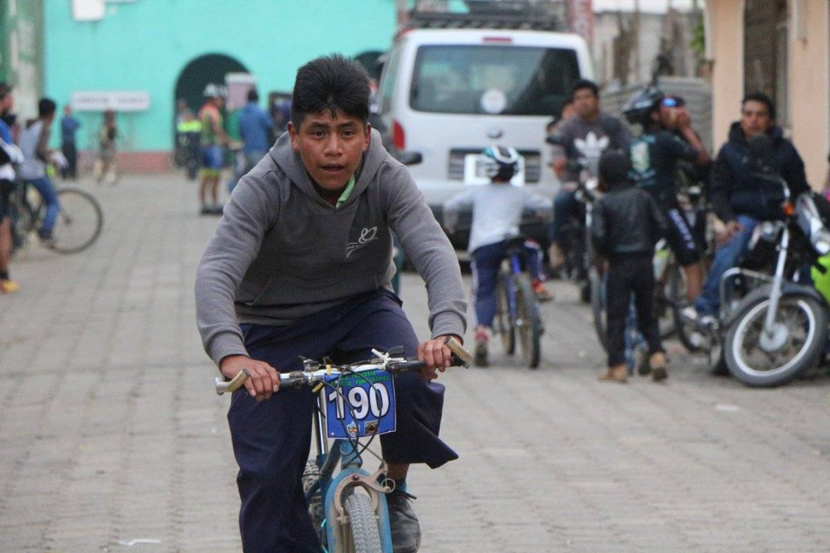 Los niños disfrutaron la carrera.