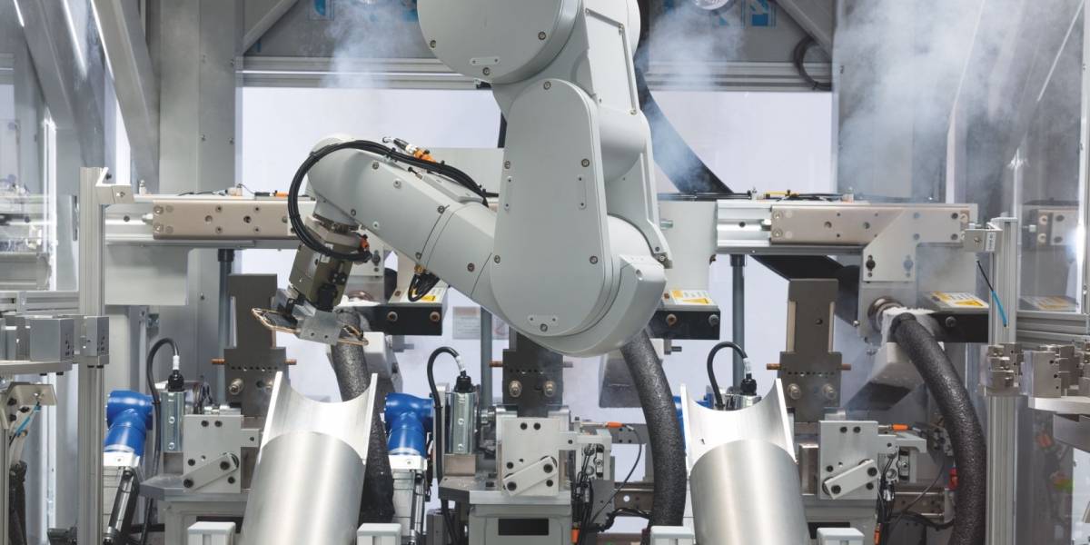 Daisy es el nuevo robot de reciclaje de Apple capaz de desarmar 200 iPhones por hora