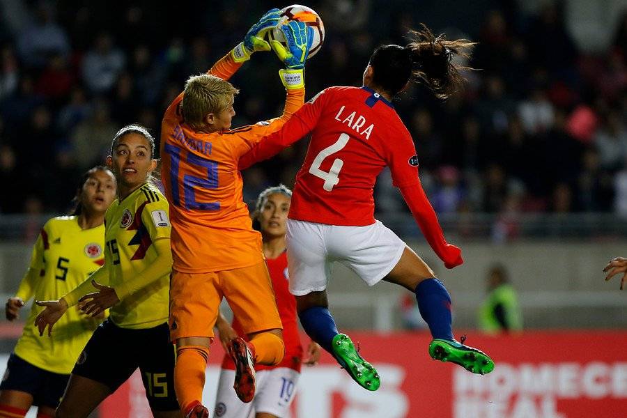 La meta colombiana Sandra Sepúlveda fue figura importante ante Chile / Foto: Agencia UNO