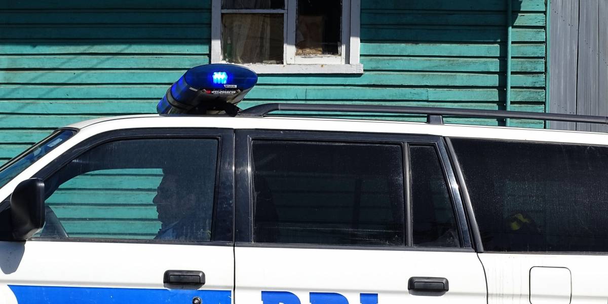 Mujer es acusada de asesinar a golpes a nieto de siete años