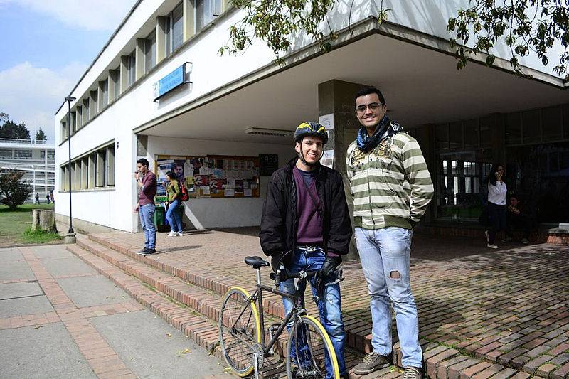 Creadores de Bicicrsah Creadores de Bicicrsah