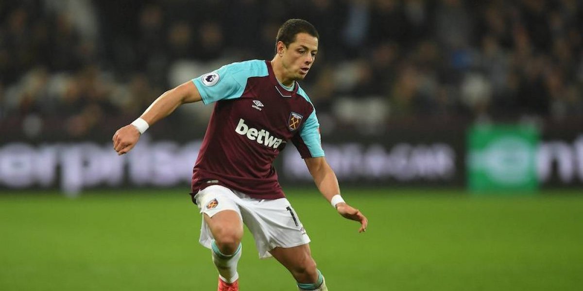'Chicharito' buscaría ser fichado por Valencia y Real Sociedad