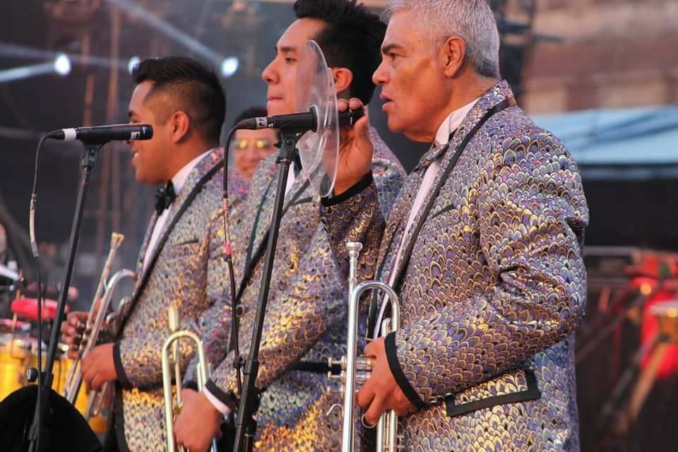 La Sonora Dinamita, en gira.