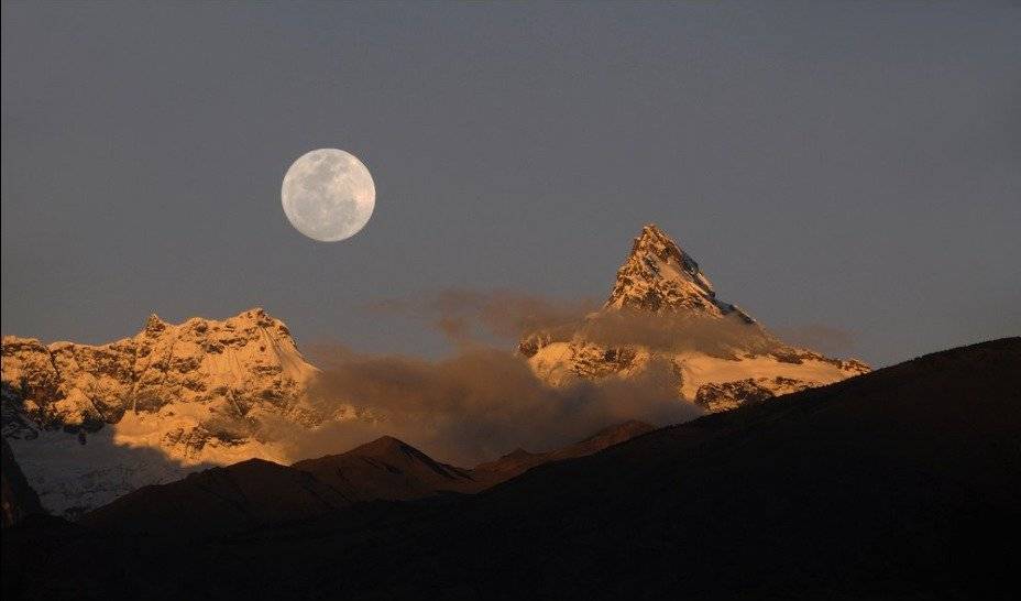 foto0000000520161028193103volcanelaltar-6167555b17b6f89180d4f32240c82048.jpg