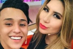 Tras pasarse de tragos, Bebeshita revela secreto sexual del hermano de Gomita