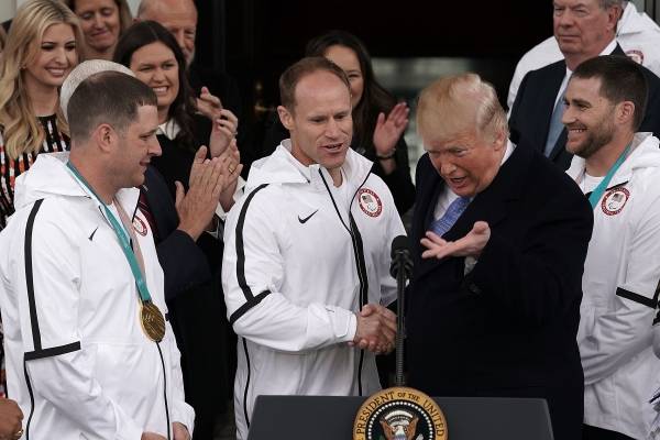 Trump amenaza con cerrar la frontera con México si no hay seguridad