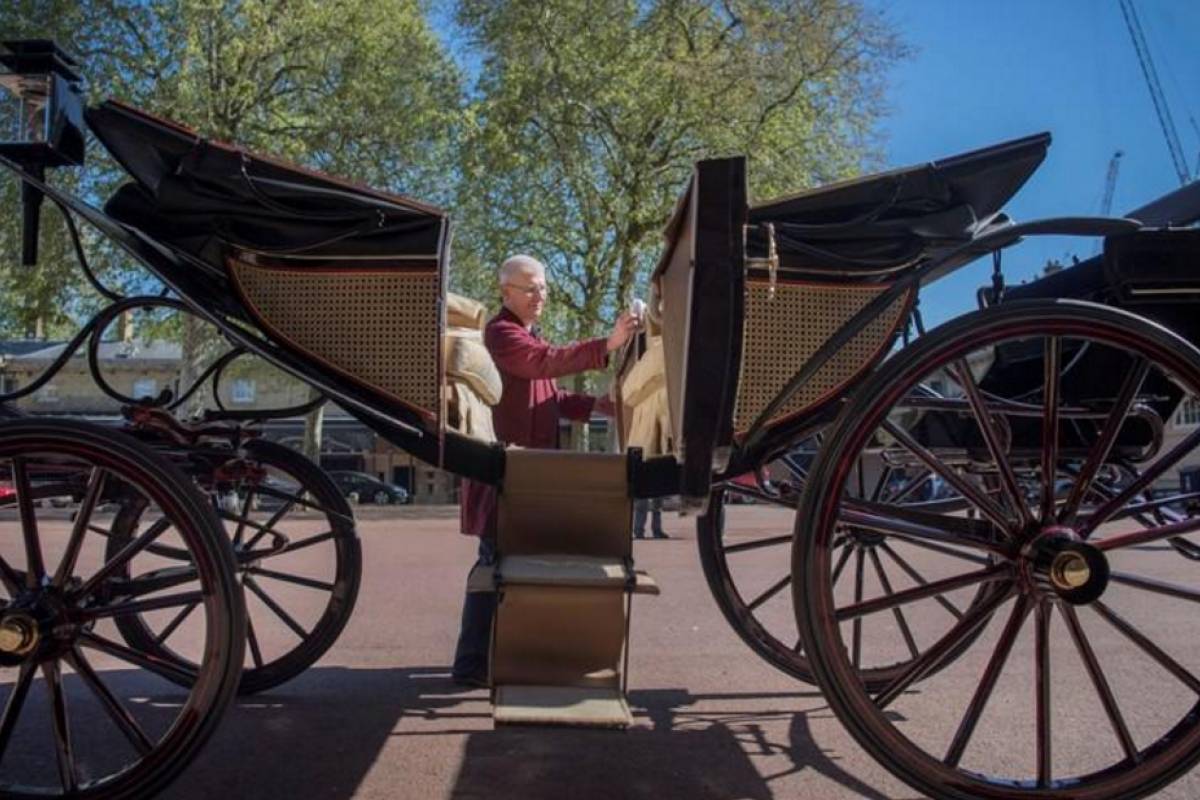 Príncipe Harry e Meghan escolhem carruagem de casamento ...
