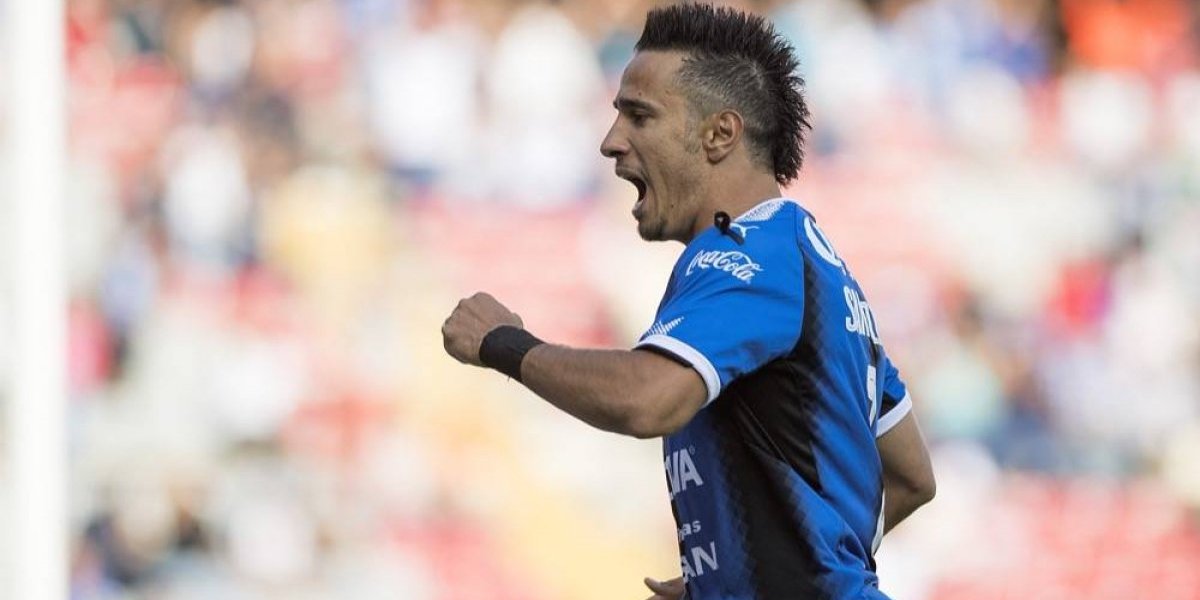 Gerardo Espinoza se mantendrá como técnico de Atlas