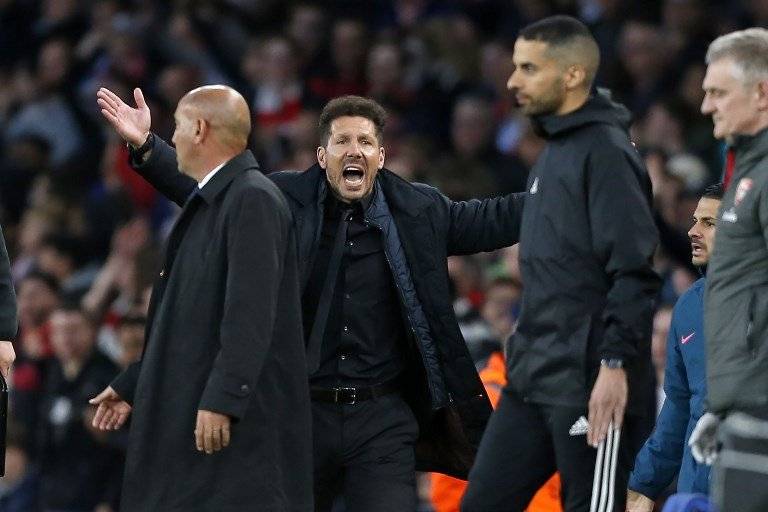 La expulsión a Diego Simeone