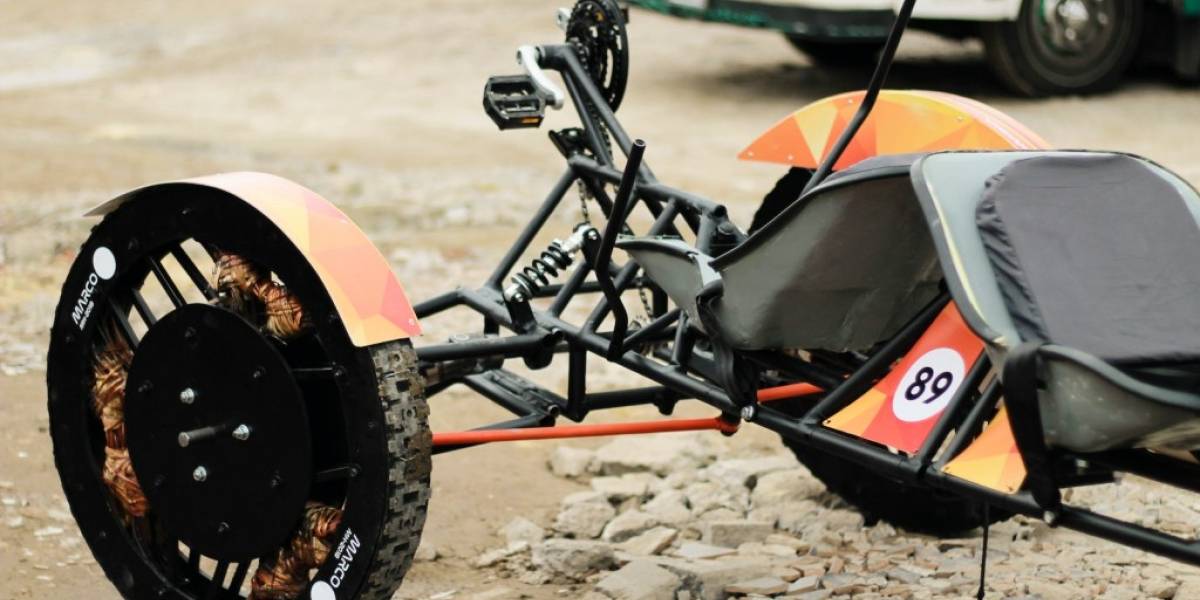 Este vehículo construido por estudiantes colombianos logró participar en una competencia internacional de la NASA