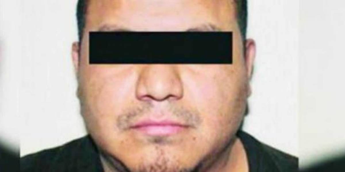 Asesinan a presunto extorsionador en su BMW