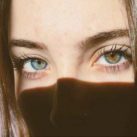 Los ojos marrones tienen más propensos de padecer depresión invernal