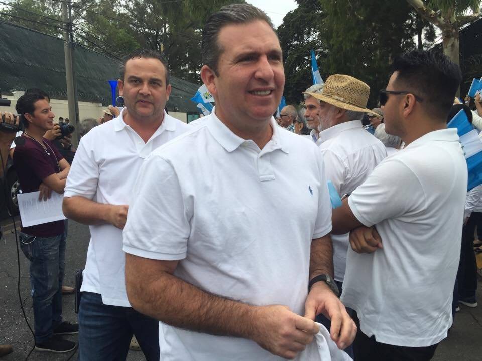 Roberto Arzú, hijo de Álvaro Arzú Irigoyen