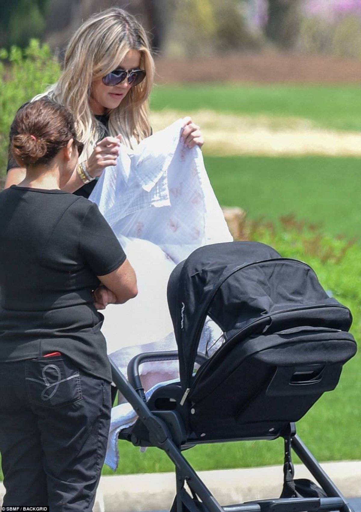 Khloe paseo bebé True