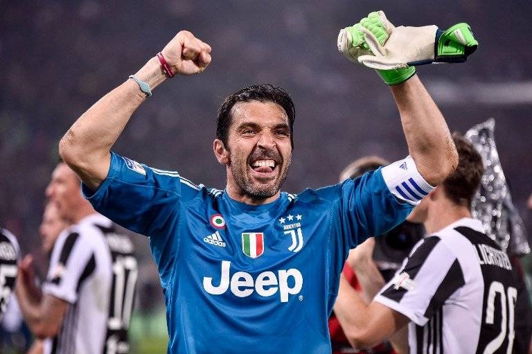 La alegría del portero Buffon