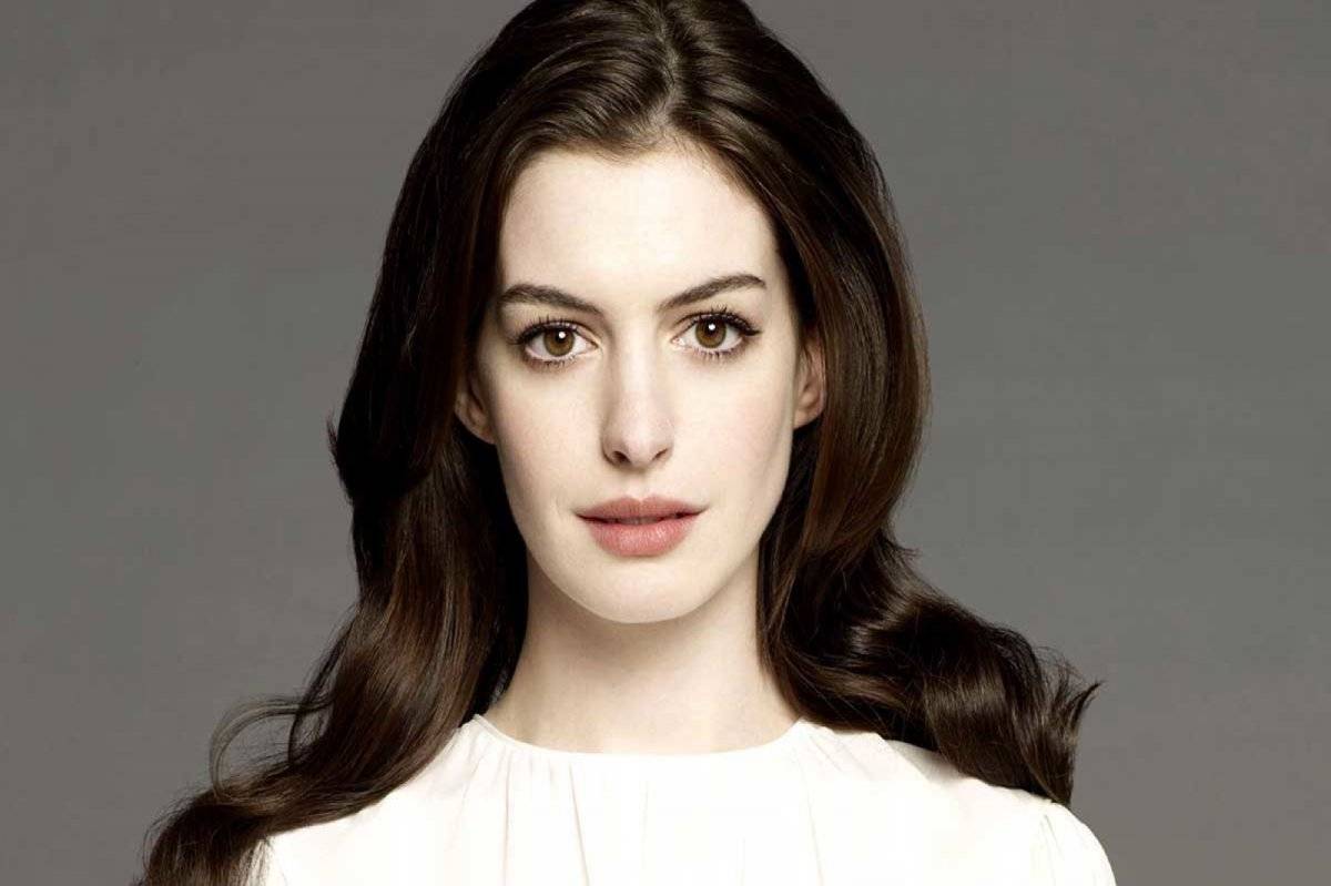 Anne Hathaway