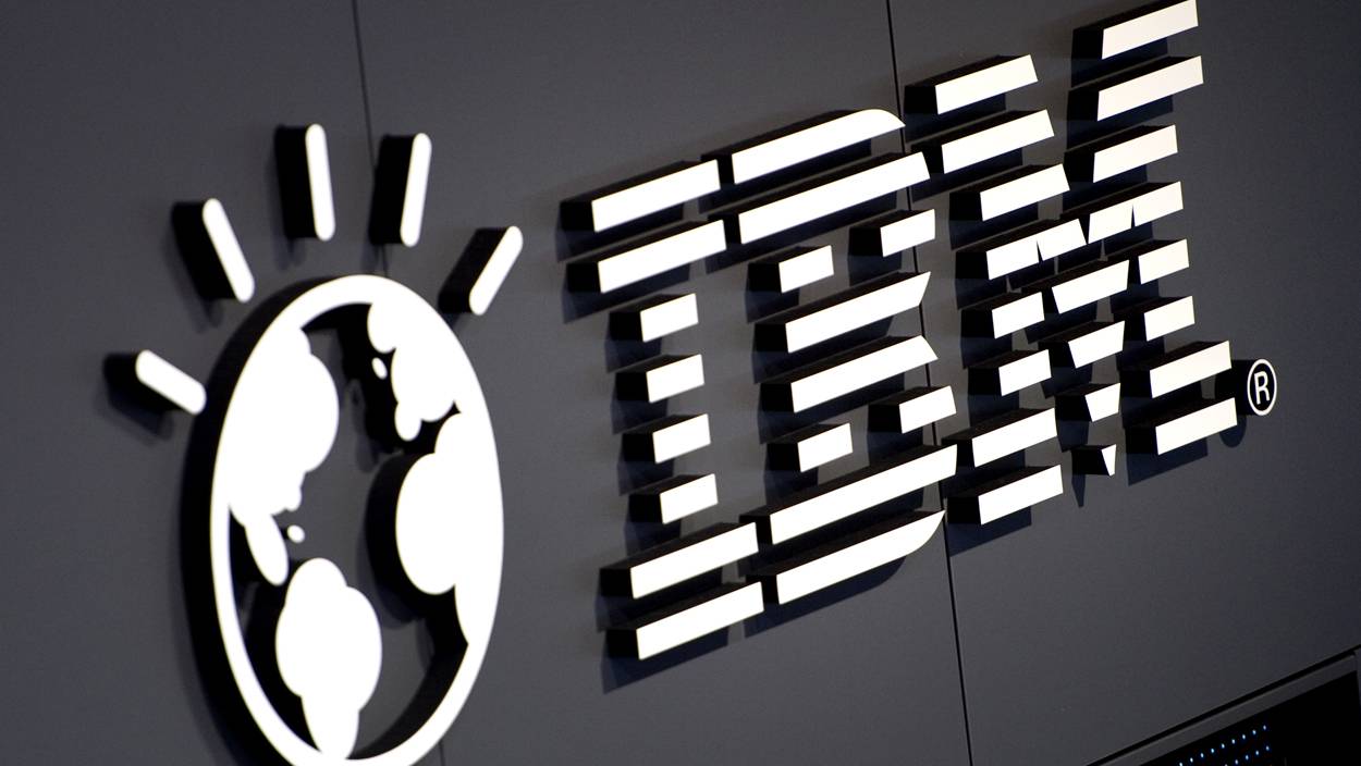 IBM prohíbe a sus empleados usar memorias USB IBM prohíbe a sus empleados usar memorias USB
