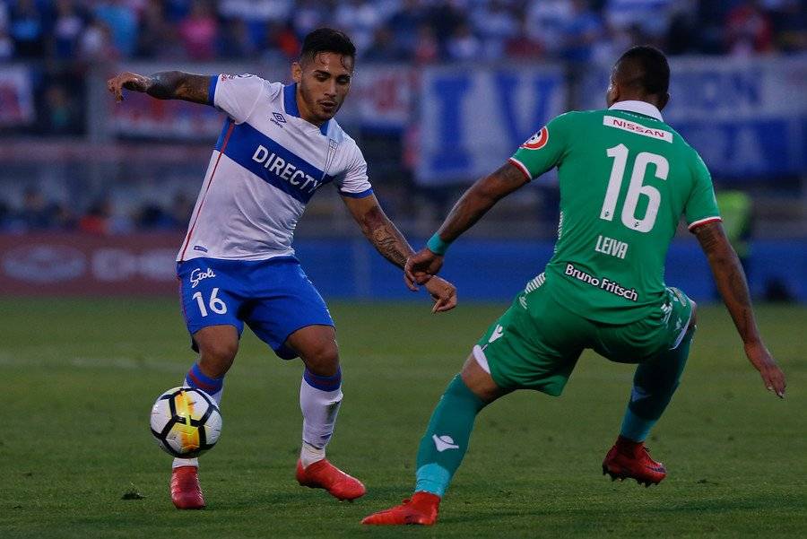 Marcos Bolados llegó a la UC como jugador con alta proyección, pero con la Franja no ha logrado consolidarse / Foto: Agencia UNO