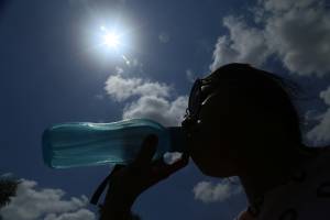 https://www.publimetro.com.mx/mx/noticias/2018/05/27/tome-precaciones-onda-calor-persiste-gran-parte-del-pais.html