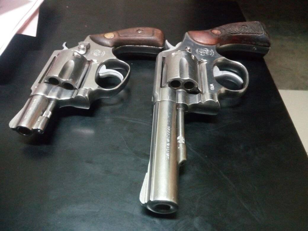 Armas y municiones