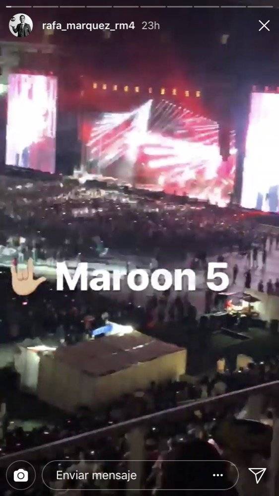 Futbolistas gozan con Maroon 5 en Guadalajara